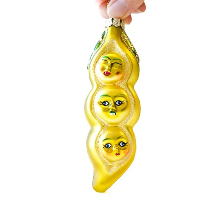 Triple Peas in a Pod Ornament