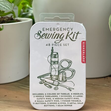 Emergency sewing kit